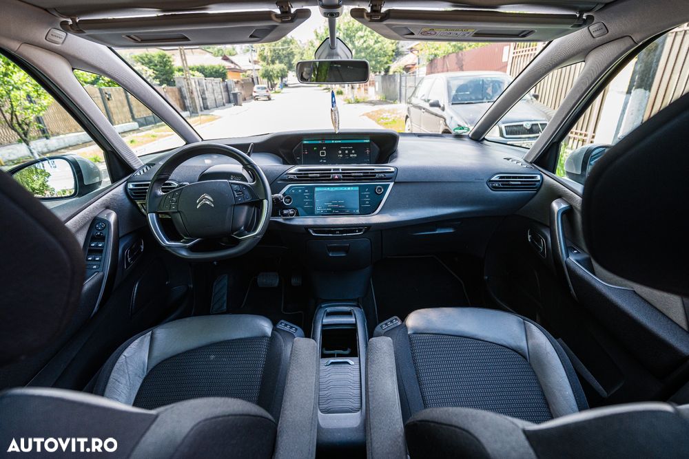 Citroën C4 Space Tourer PureTech 130 Stop&Start EAT8 SHINE - 9