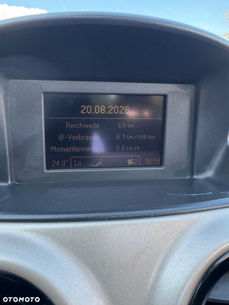 Opel Corsa - 6