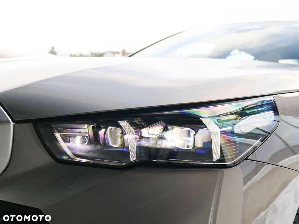 BMW Seria 5 - 32