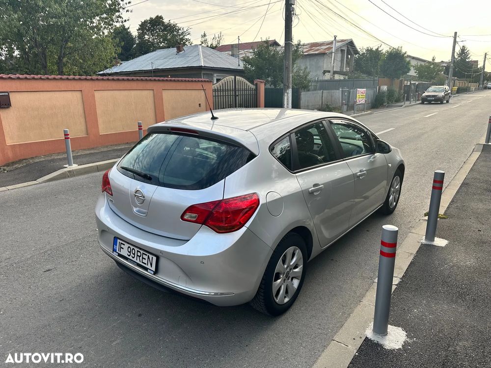 Opel Astra - 3