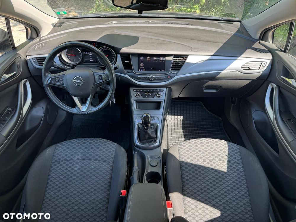 Opel Astra 1.2 T Edition S&S - 5