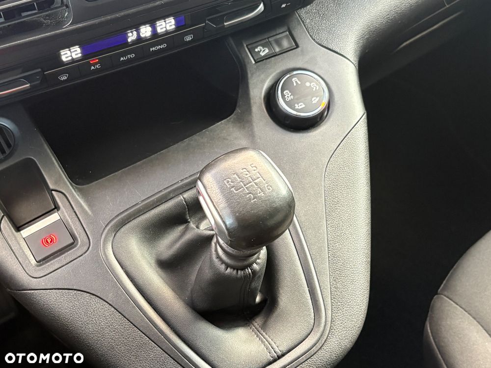 Citroën Berlingo M BlueHDi 130 SHINE - 28