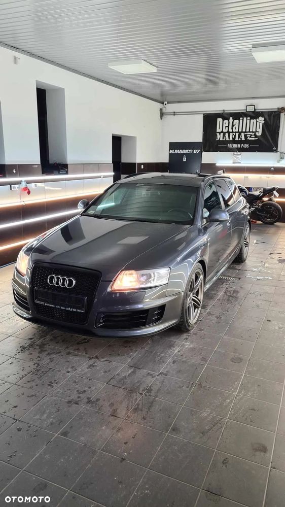 Audi RS6 Avant - 10