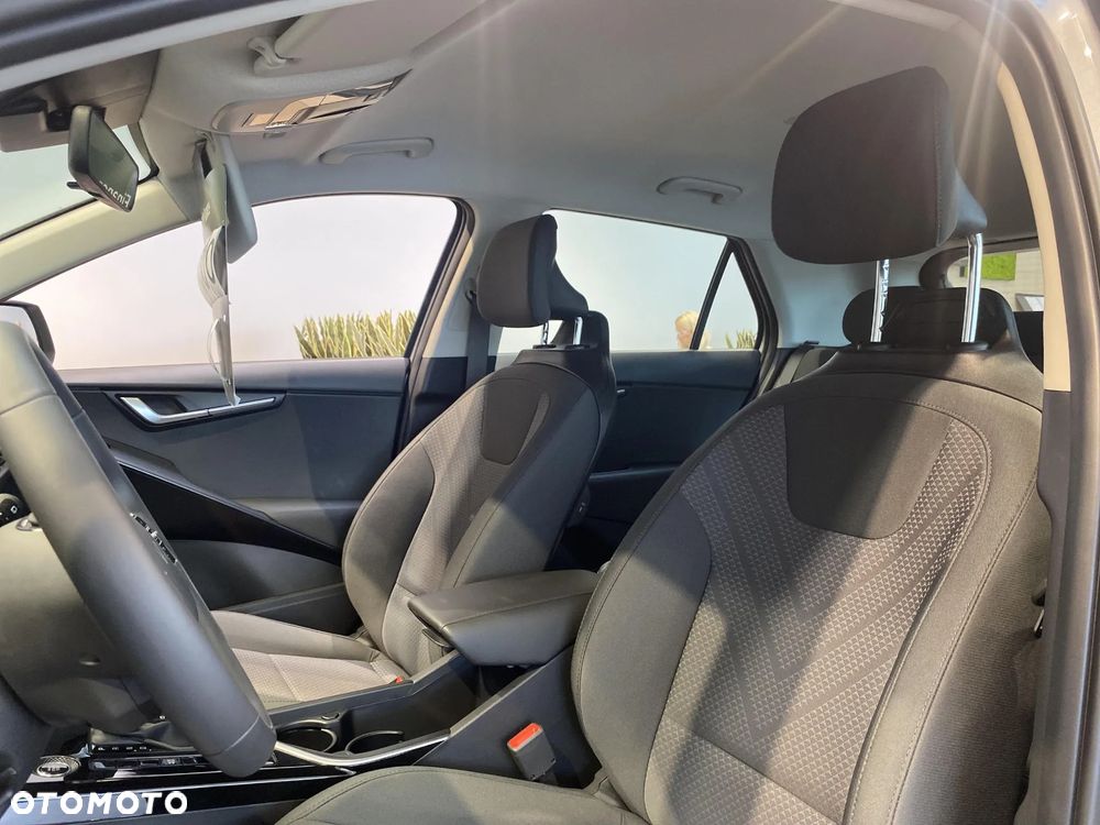 Kia Niro 1.6 GDI Hybrid M - 7