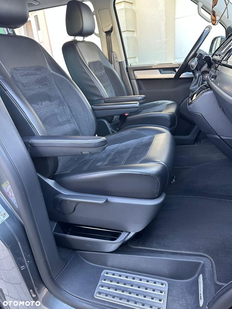 Volkswagen Multivan - 10