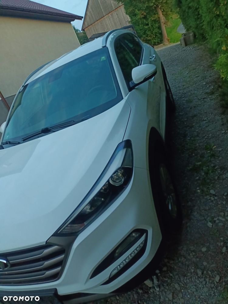 Hyundai Tucson - 4