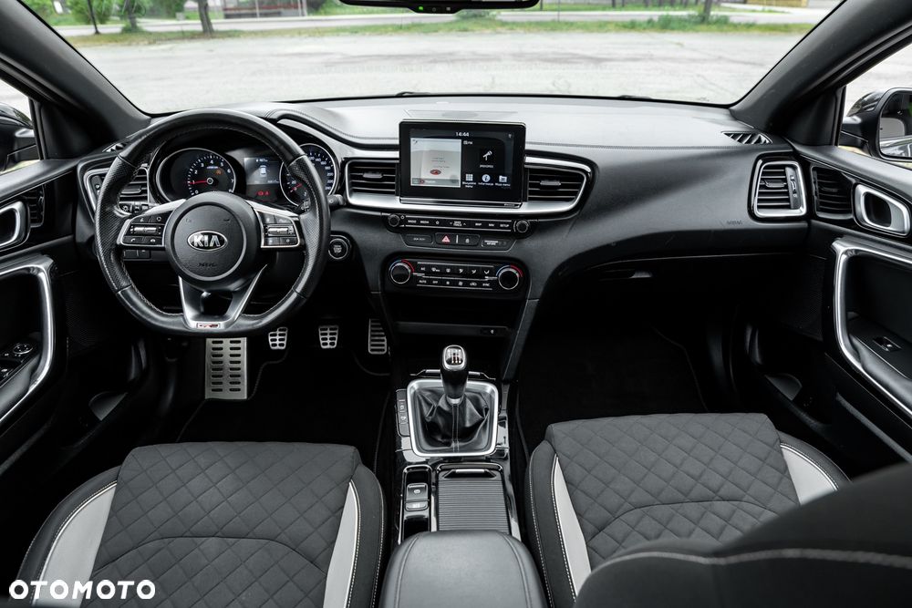 Kia Ceed 1.0 T-GDI ISG GT Line - 28