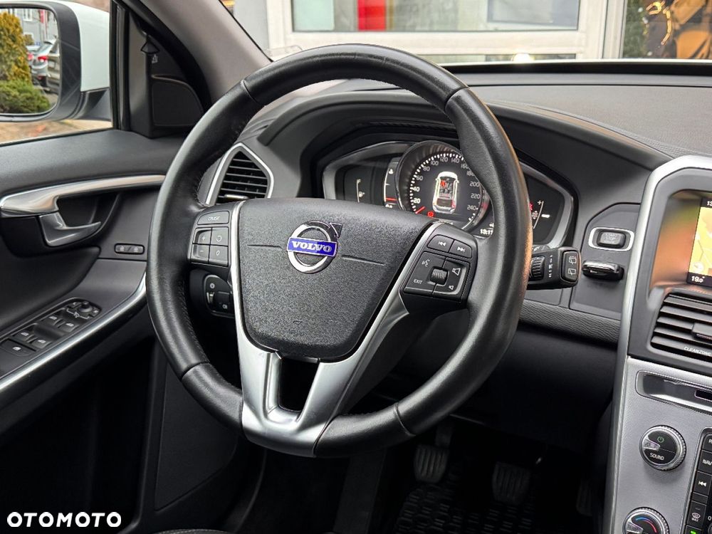 Volvo XC 60 - 28