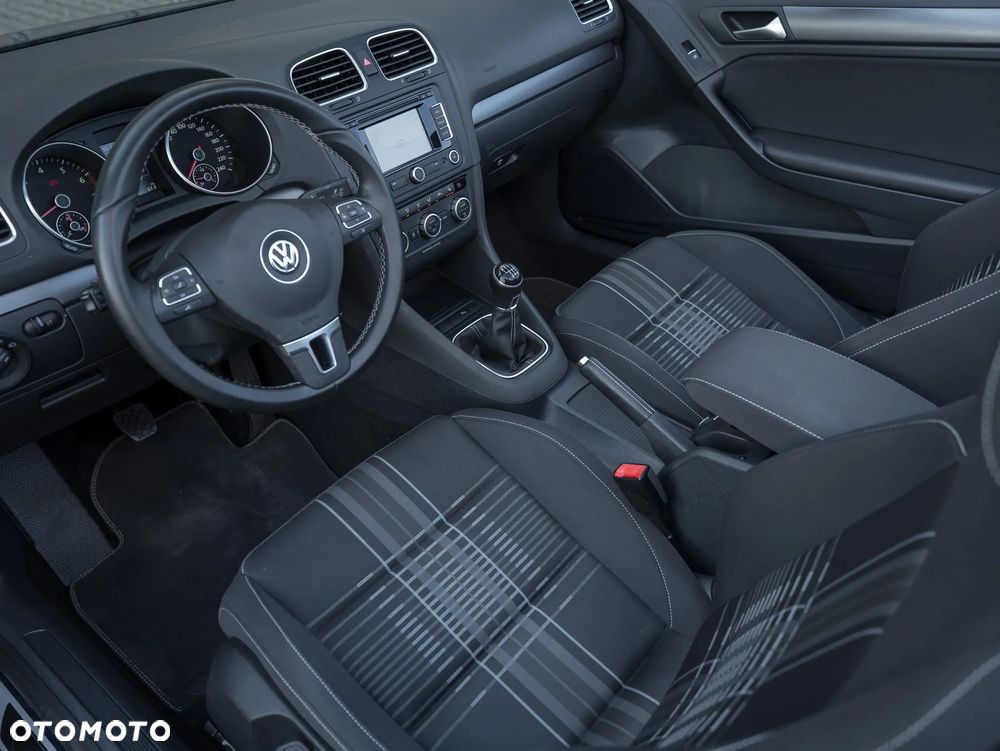 Volkswagen Golf Cabrio 1.4 TSI Lounge - 25