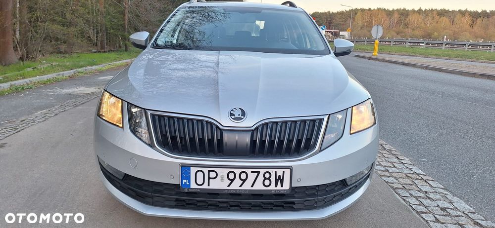 Skoda Octavia 1.6 TDI SCR Active - 3