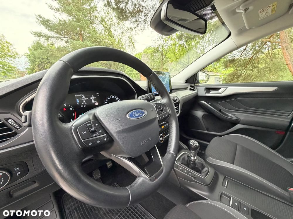 Ford Focus 1.0 EcoBoost Gold X (Trend) - 18