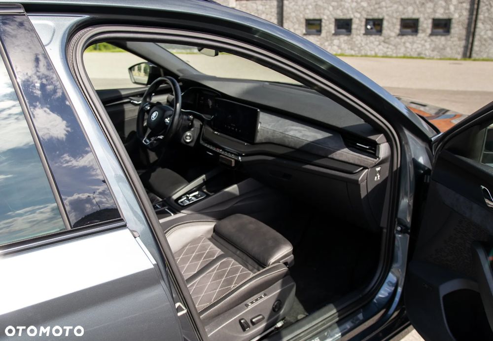 Skoda Octavia 2.0 TSI DSG RS 245 - 14