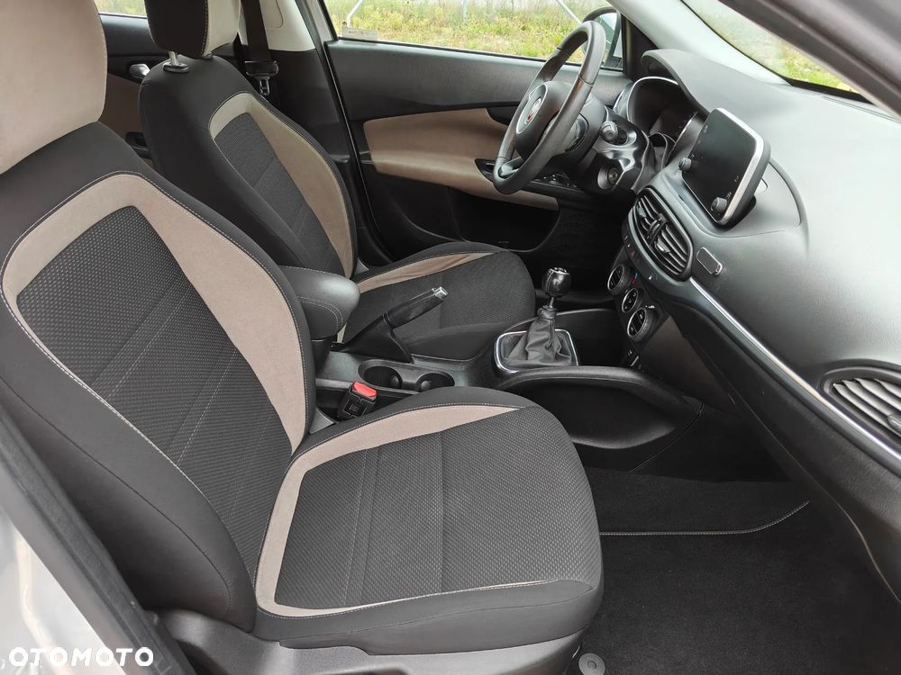 Fiat Tipo 1.4 T-Jet 16v Lounge EU6 - 16