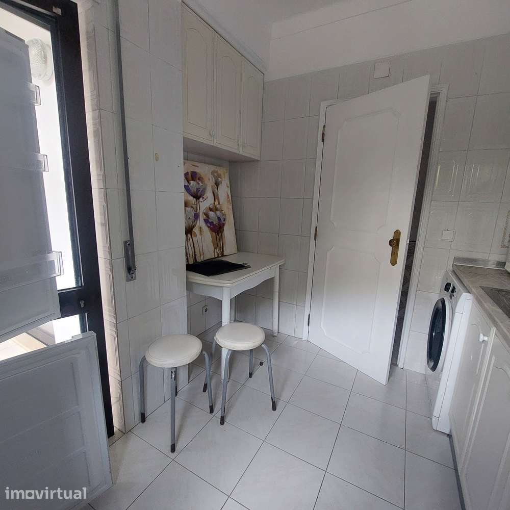 Apartamento T2 com aparcamento em Coimbra - Grande imagem: 4/33