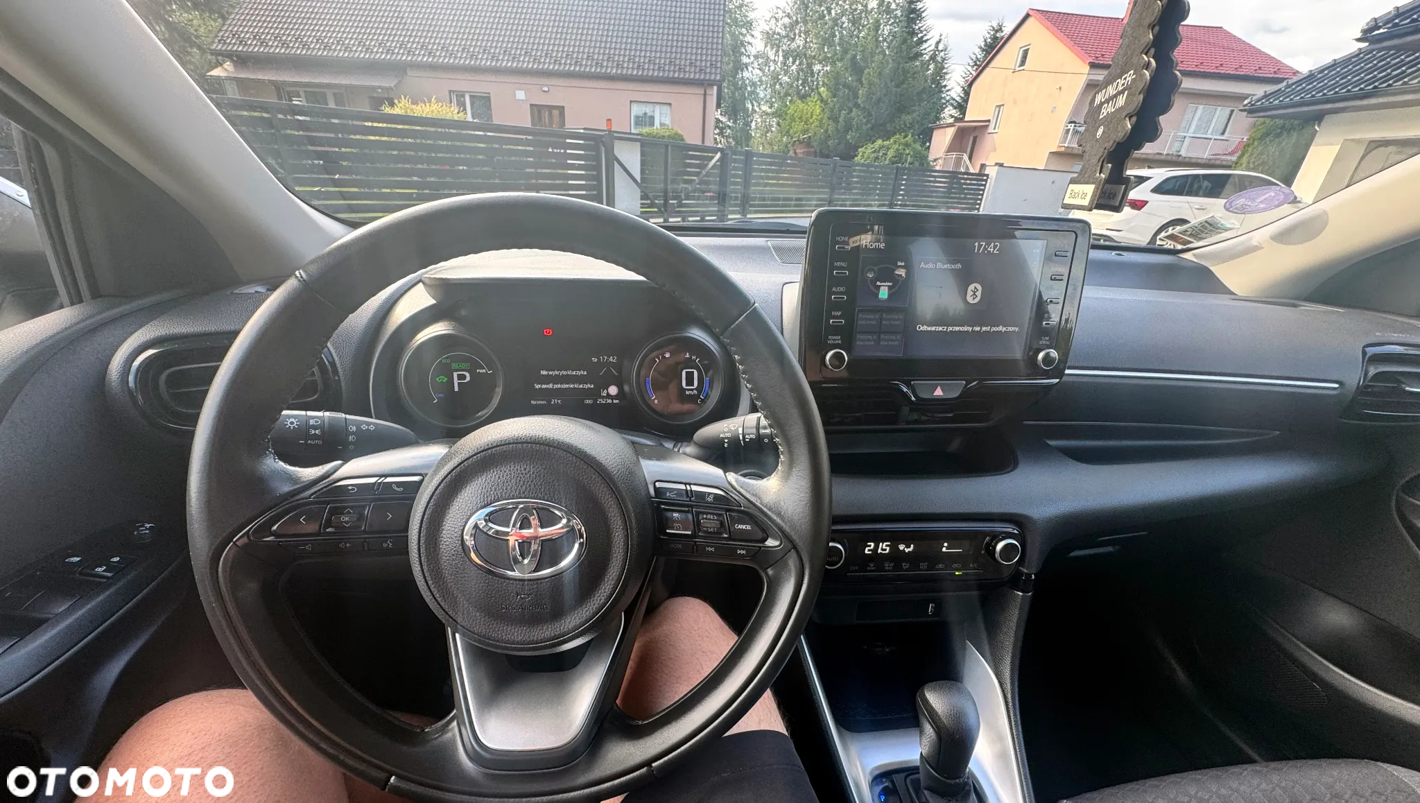 Toyota Yaris Hybrid 1.5 Premiere Edition - 26