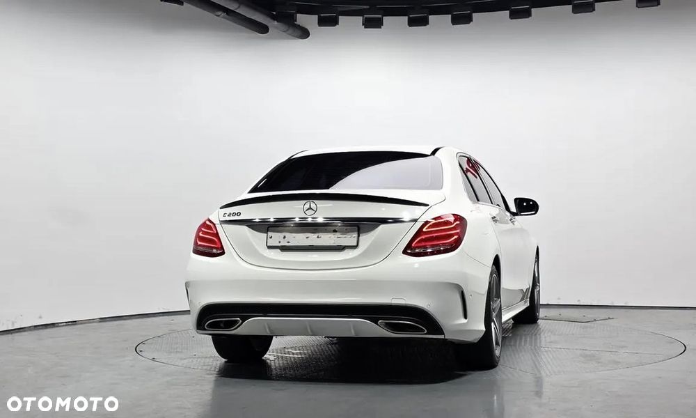 Mercedes-Benz Klasa C 200 7G-TRONIC AMG Line - 5