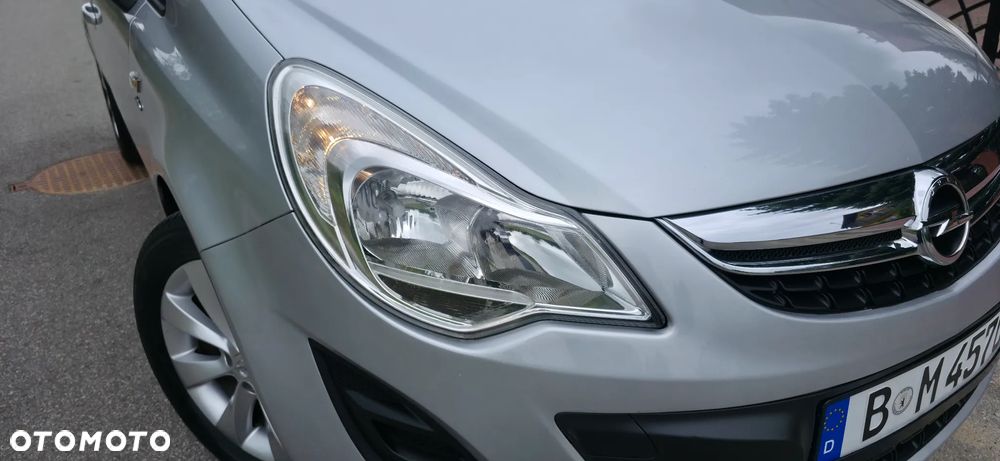 Opel Corsa 1.2 16V Navi - 18