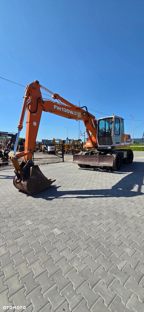 Hitachi FH130W - 9