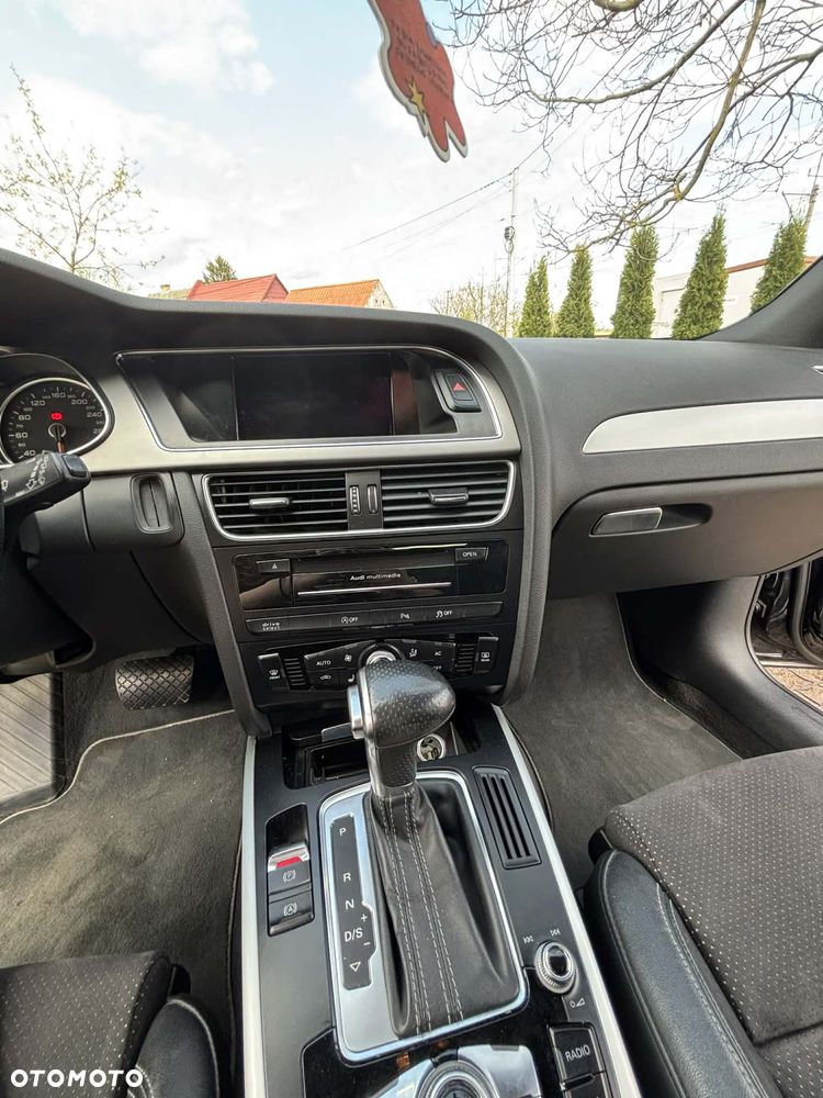 Audi A4 Avant 2.0 TDI DPF multitronic S line Sportpaket - 7