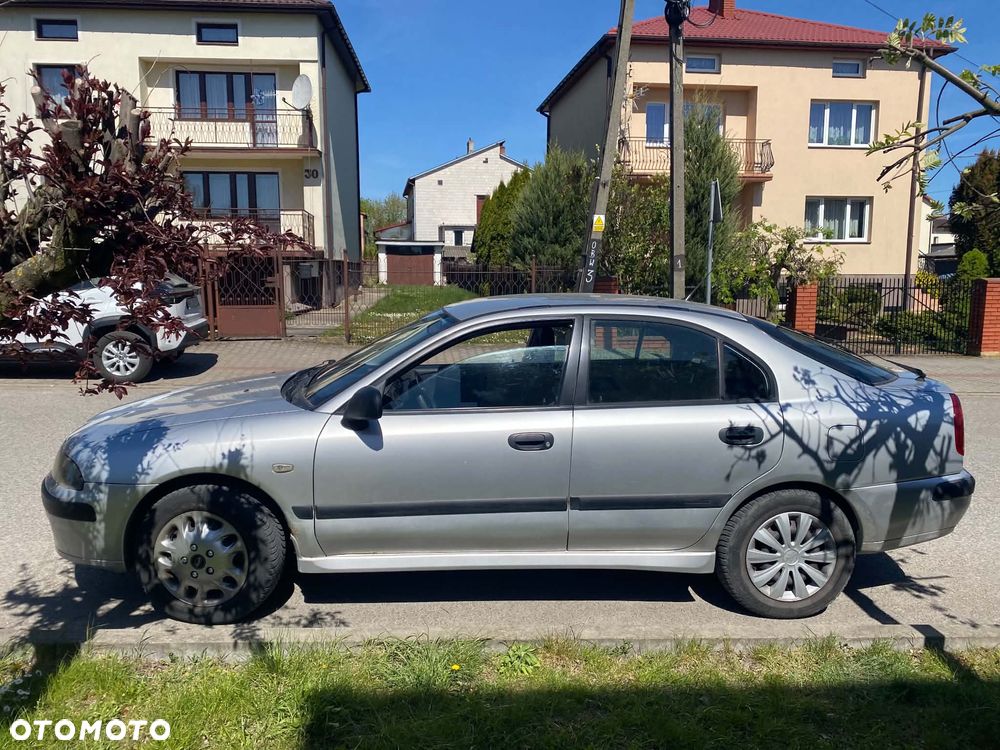 Mitsubishi Carisma - 3