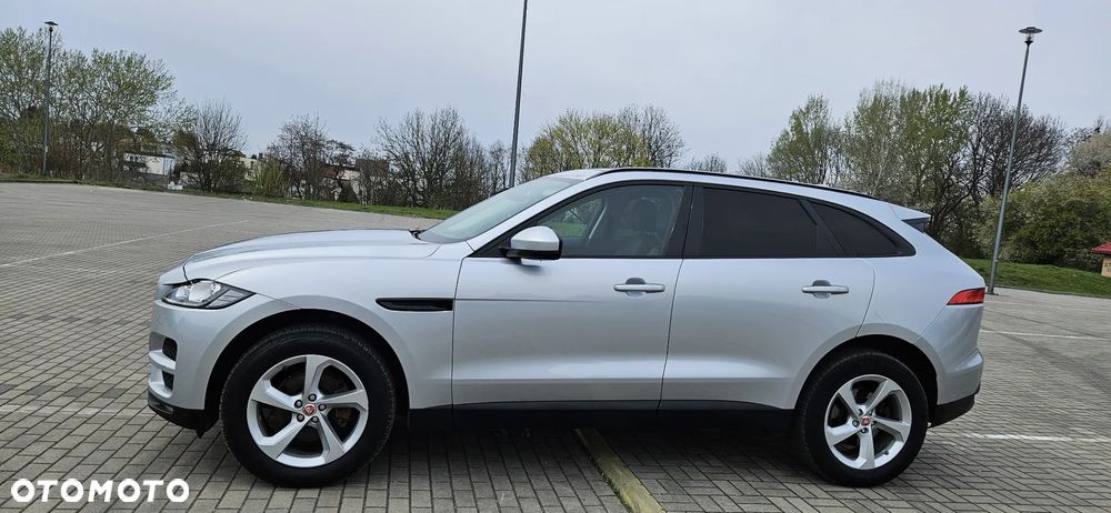 Jaguar F-Pace 20d AWD Prestige - 8