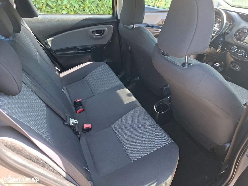 Toyota Yaris 1.4 D-4D Sport+P.Techno +Navi - 9
