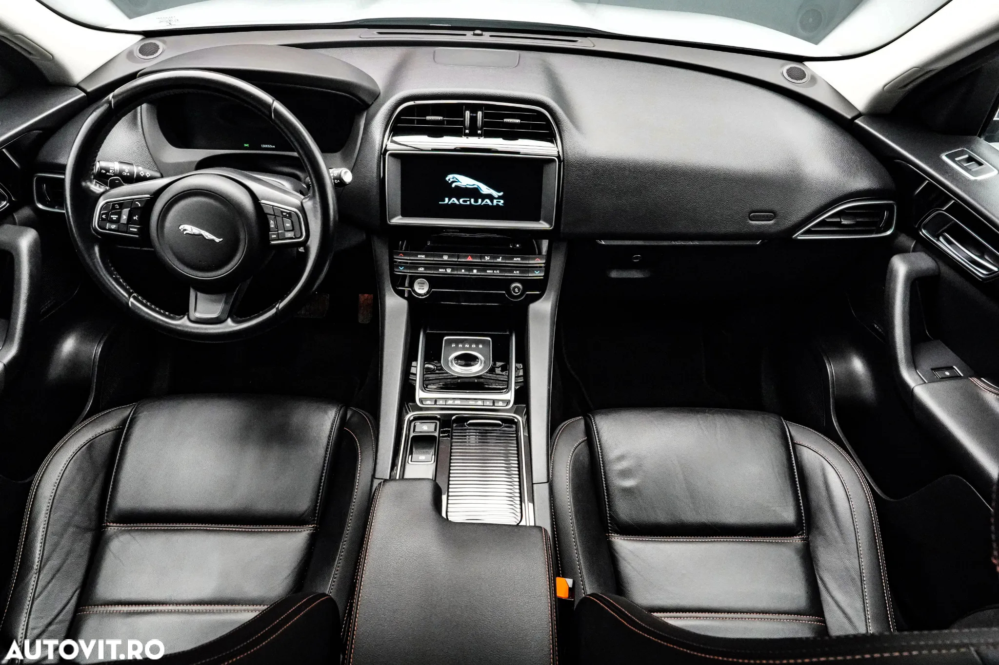 Jaguar F-Pace 20d AWD Prestige - 7