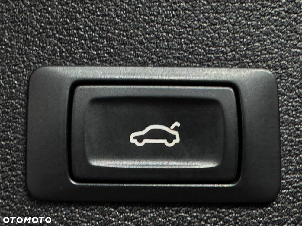 Audi A4 Avant 40 TDI S tronic S line - 21