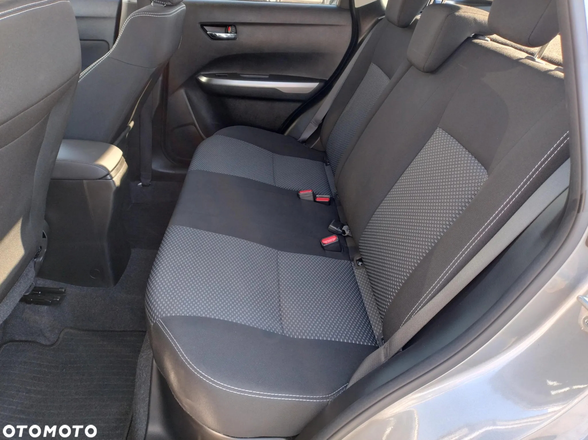 Suzuki Vitara 1.4 Boosterjet SHVS Premium 4WD - 10