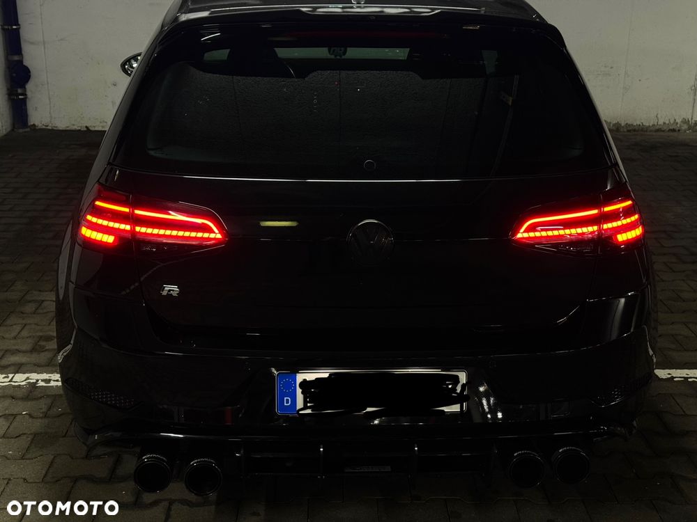 Volkswagen Golf R 4Motion (BlueMotion Technology) - 10