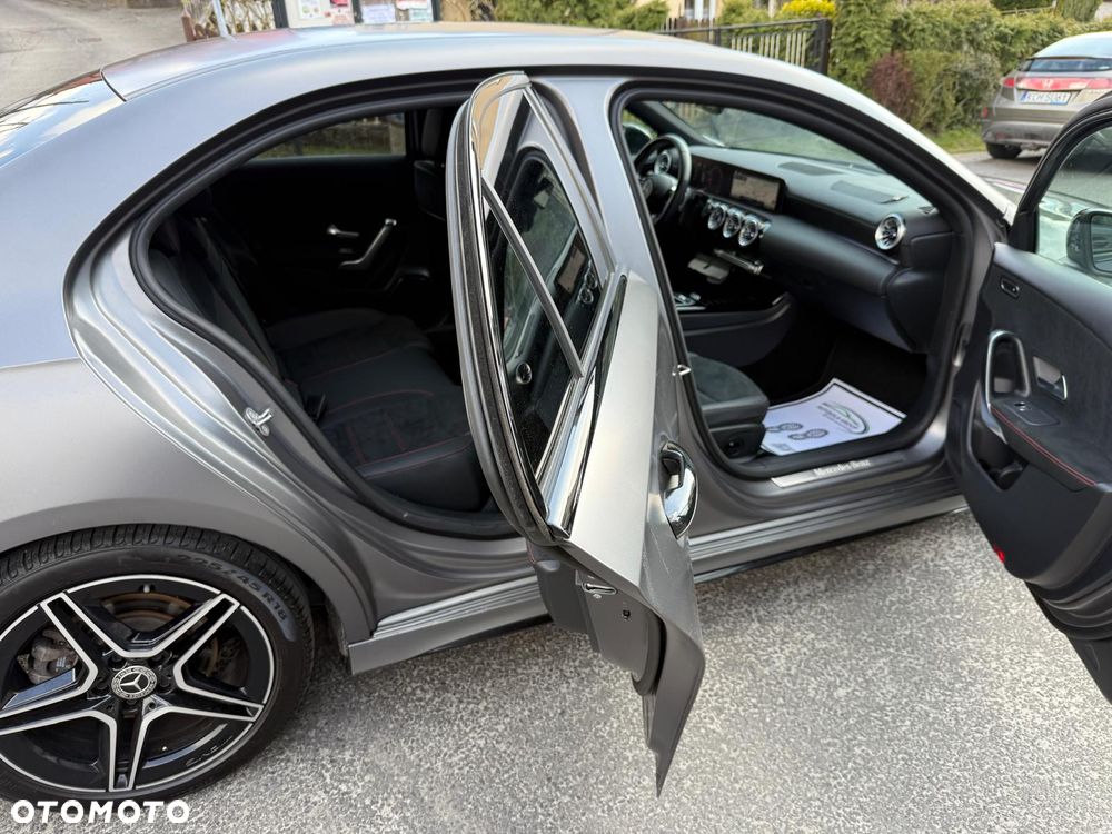 Mercedes-Benz Klasa A 200 AMG Line 7G-DCT - 20