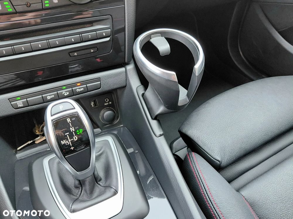 BMW X1 xDrive25d xLine - 31