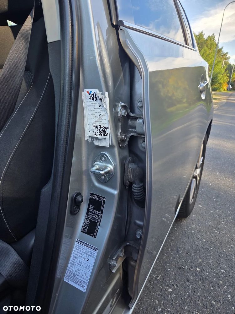 Toyota Auris - 34