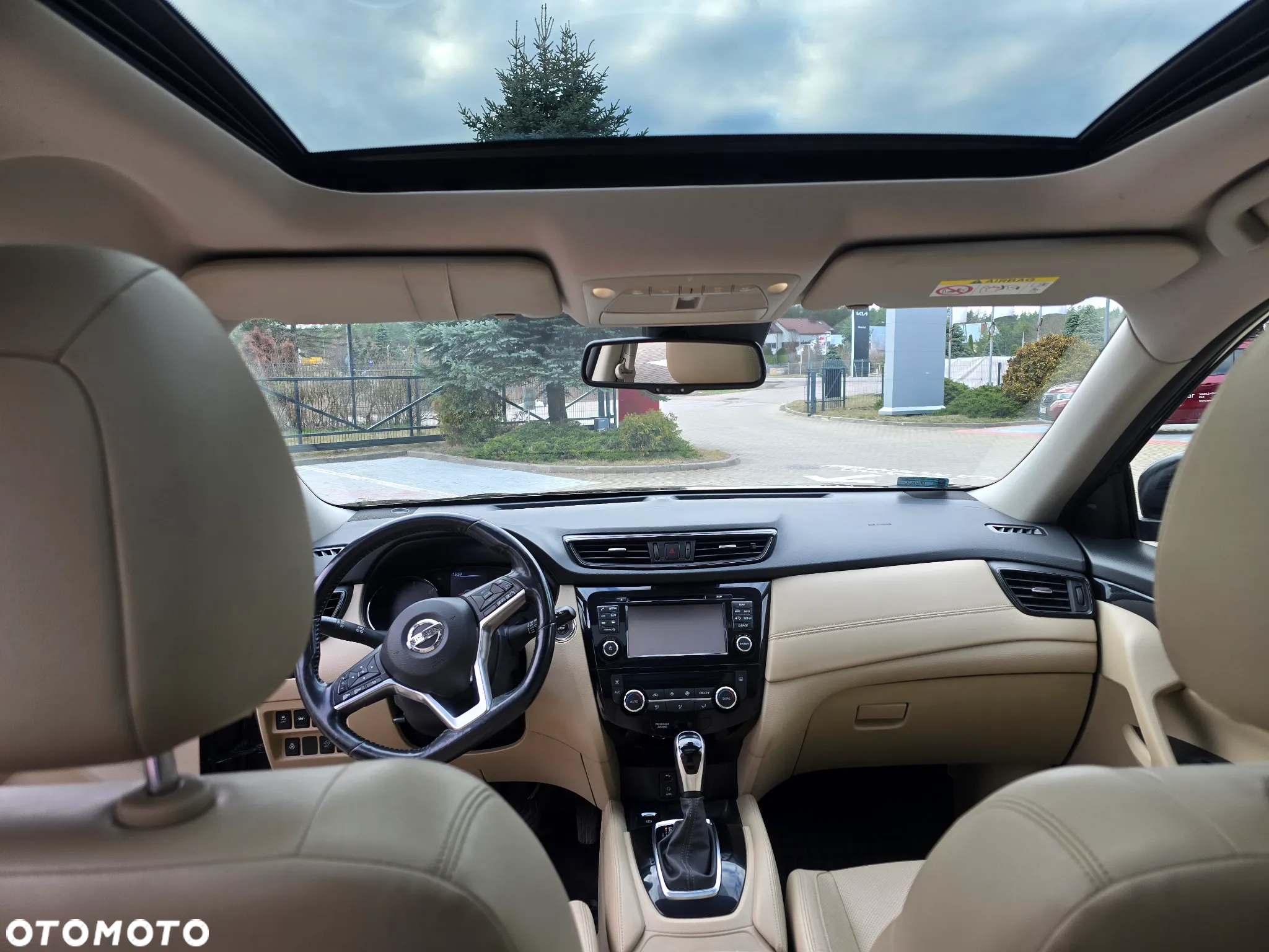 Nissan X-Trail 1.7 dCi Tekna 4WD Xtronic 7os - 9