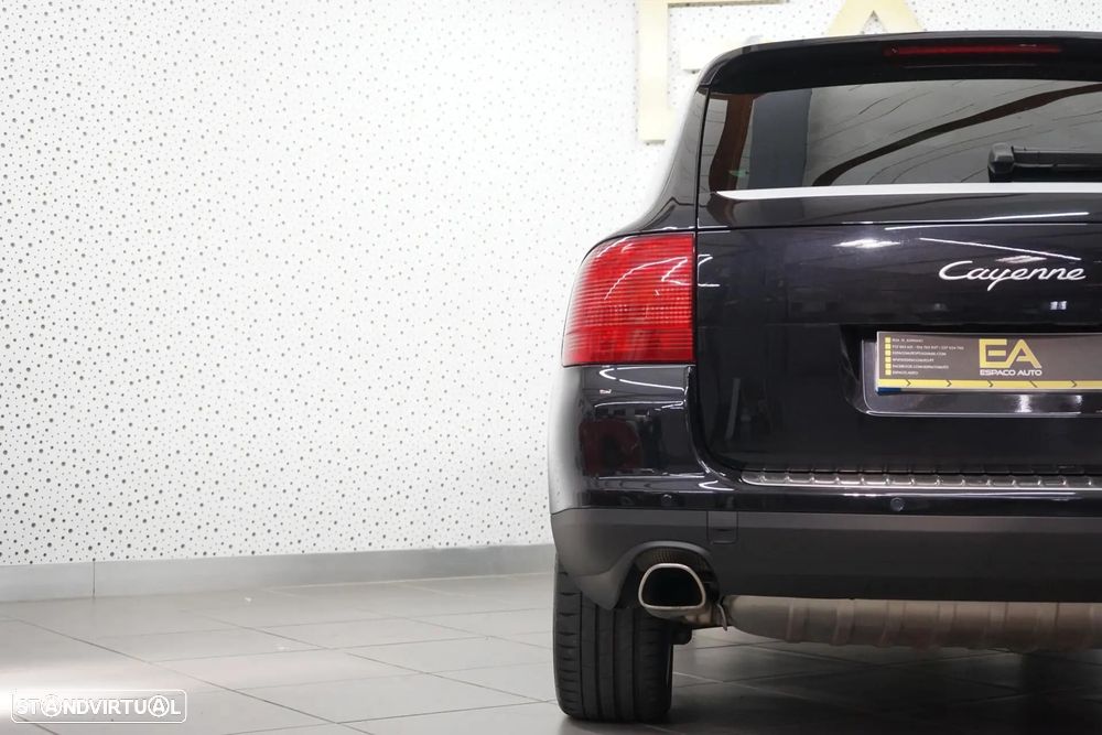 Porsche Cayenne Tiptronic — fotografia 47