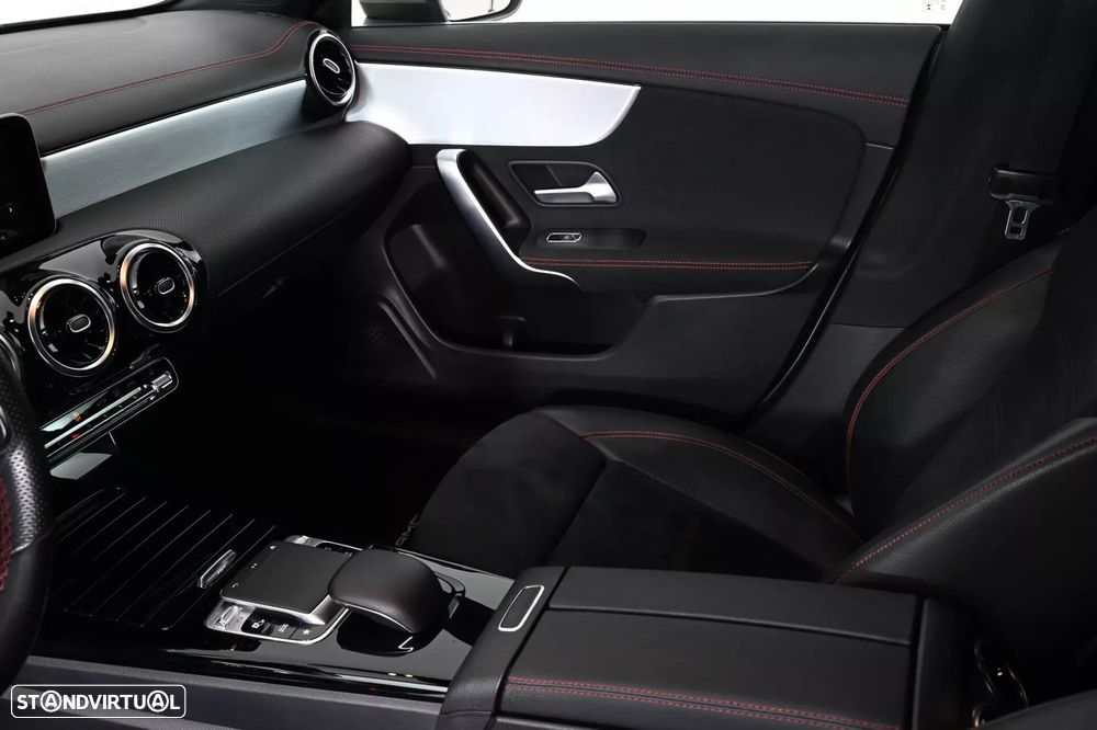 Mercedes-Benz CLA 200 - 22