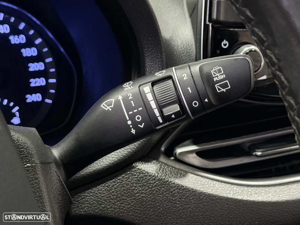 Hyundai i30 SW 1.6 CRDi Style Plus - 27