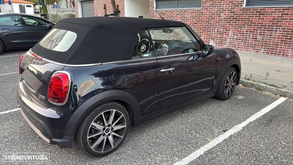 MINI Cabrio Cooper Premium Classic Auto - 6