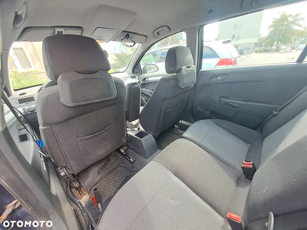 Opel Astra 1.6 - 5