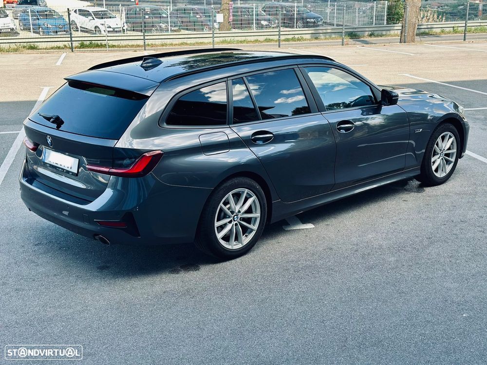 BMW 320 - 13
