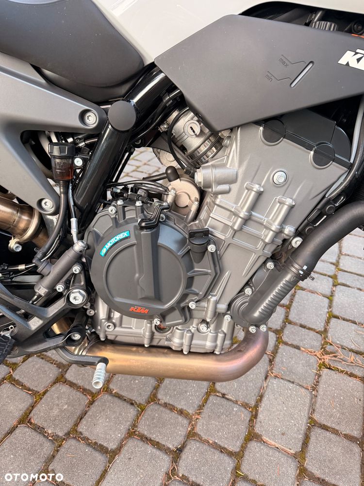 KTM Duke 790 - 7