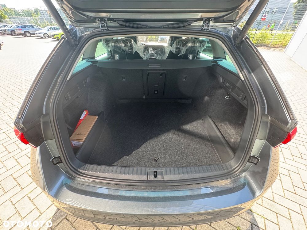 Skoda Octavia 2.0 TSI Selection 4x4 DSG - 23