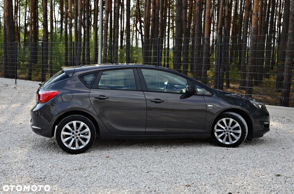 Opel Astra - 26