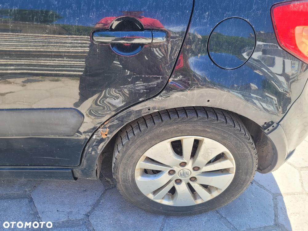 Suzuki SX4 1.9 DDiS DPF 4x4 Comfort - 7