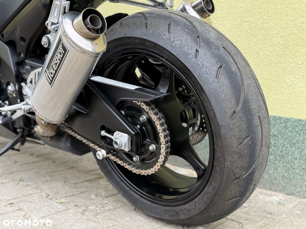 Suzuki GSX-R - 22