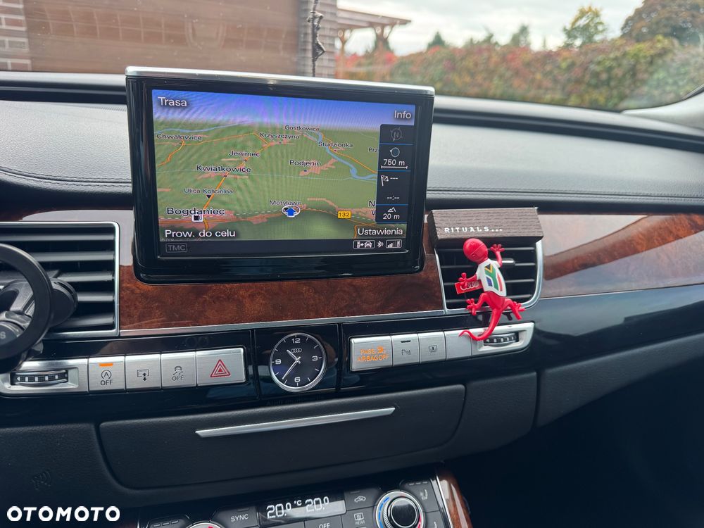 Audi A8 4.0 TFSI L Quattro - 8