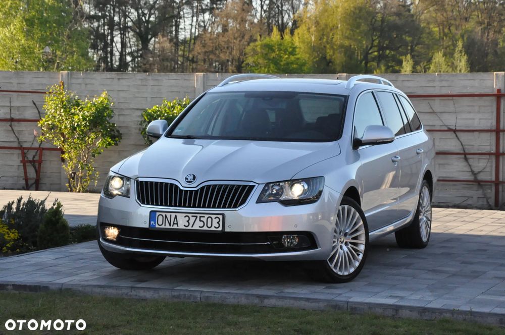 Skoda Superb 1.8 TSI DSG Exclusive - 9