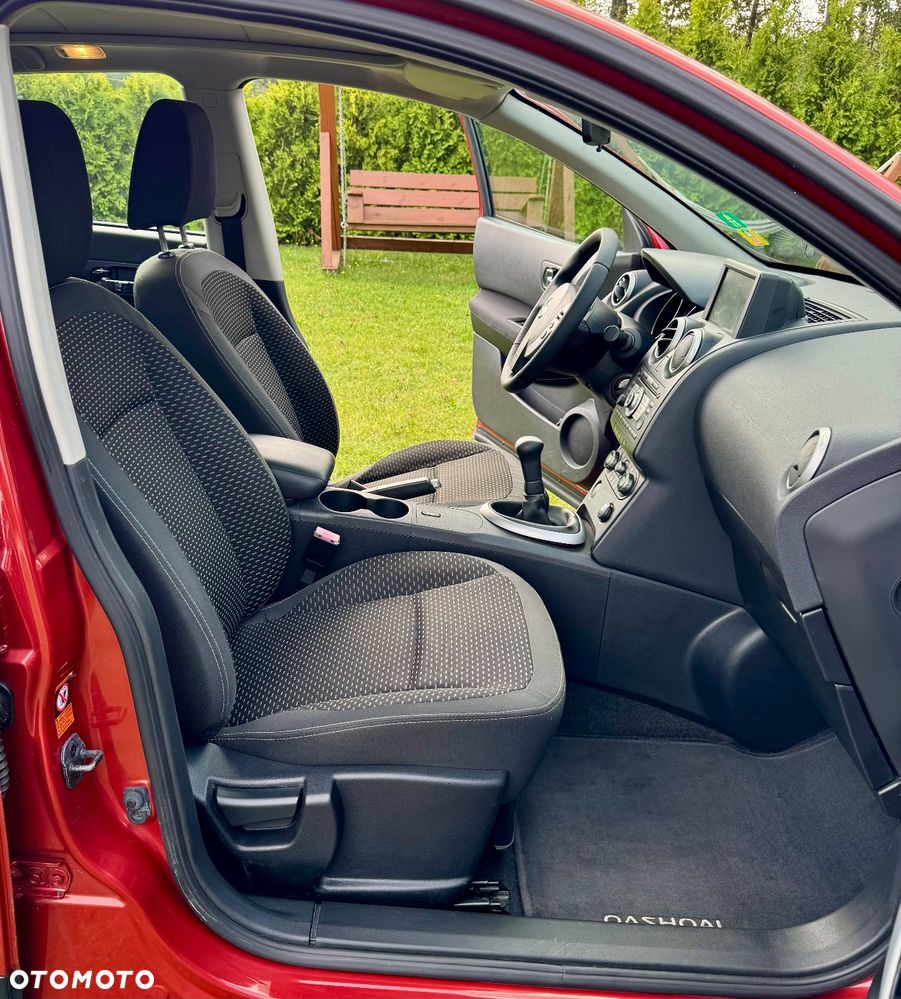 Nissan Qashqai 1.6 acenta - 17