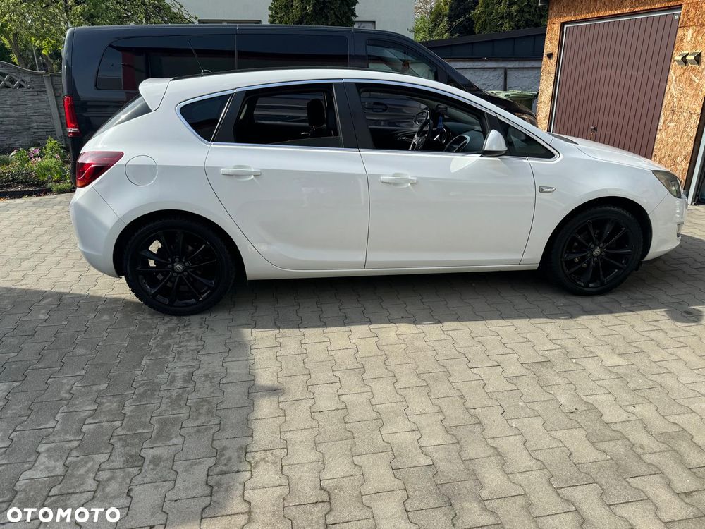 Opel Astra 1.4 Turbo - 3