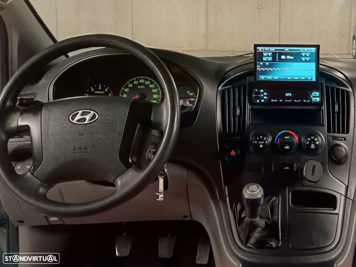 Hyundai H-1 - 6